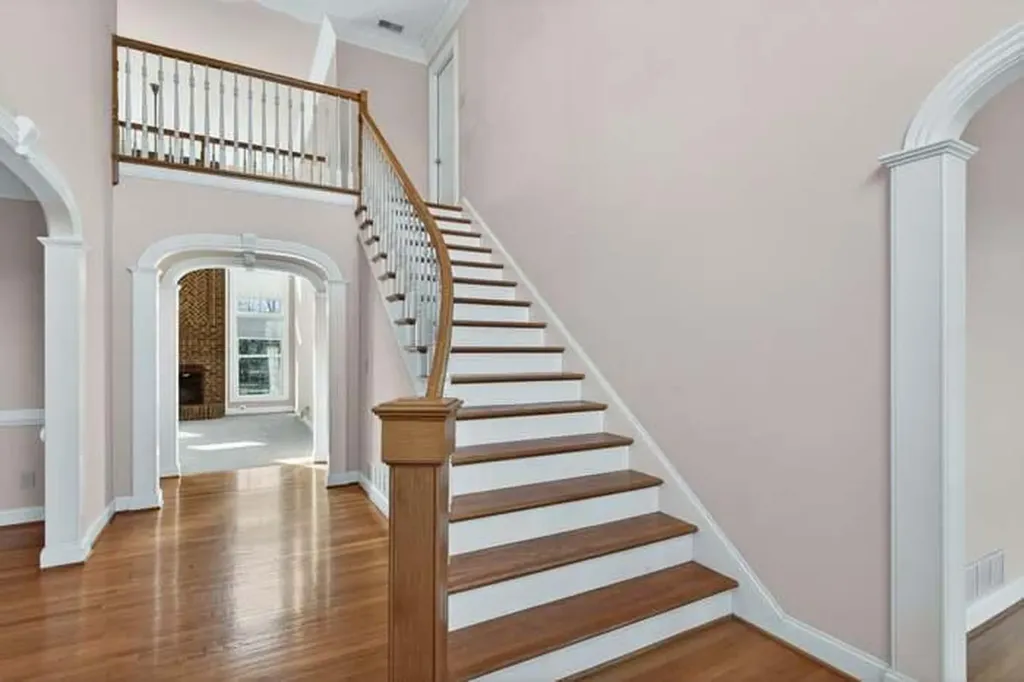 5000 Lupreese Lane Versailles KY 40383
