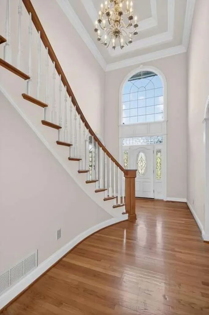 5000 Lupreese Lane Versailles KY 40383