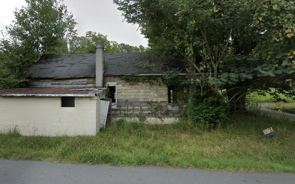 4698 Ky-175 Graham KY 42344