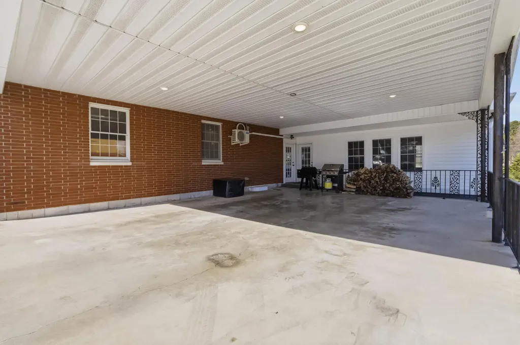 102 Cliffside Drive Somerset KY 42503