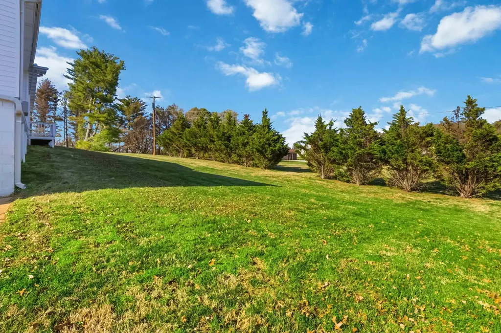 102 Cliffside Drive Somerset KY 42503