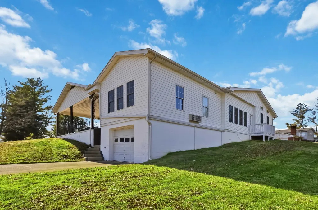 102 Cliffside Drive Somerset KY 42503