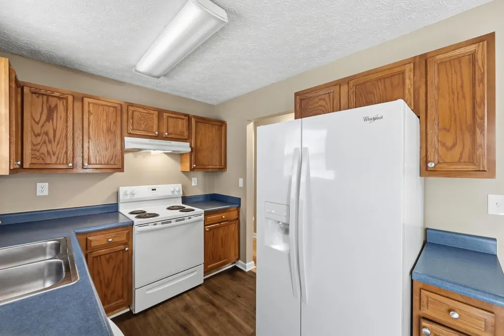3365 Squire Creek Way Lexington KY 40515