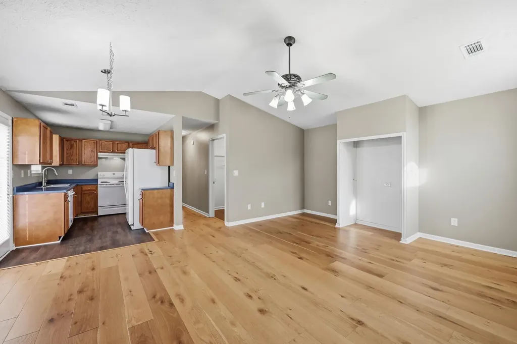 3365 Squire Creek Way Lexington KY 40515