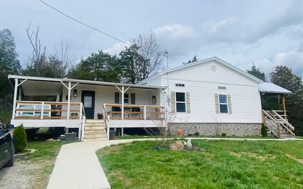 528 Indian Creek Road Harrodsburg KY 40330