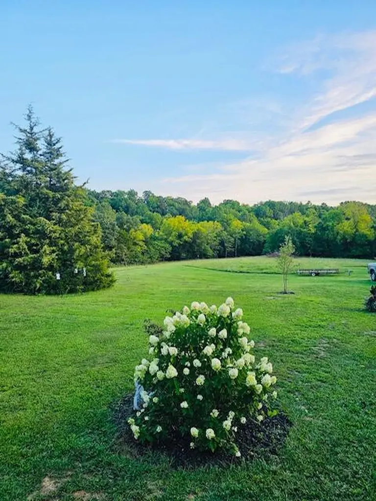 528 Indian Creek Road Harrodsburg KY 40330