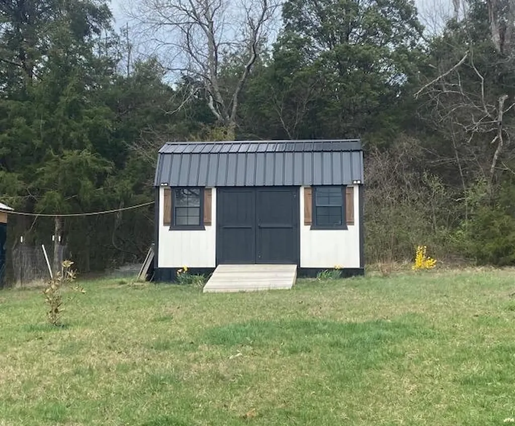 528 Indian Creek Road Harrodsburg KY 40330