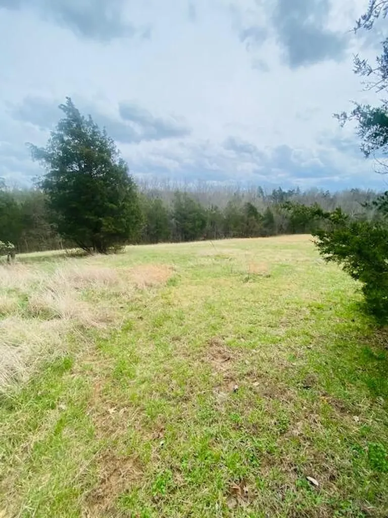 528 Indian Creek Road Harrodsburg KY 40330