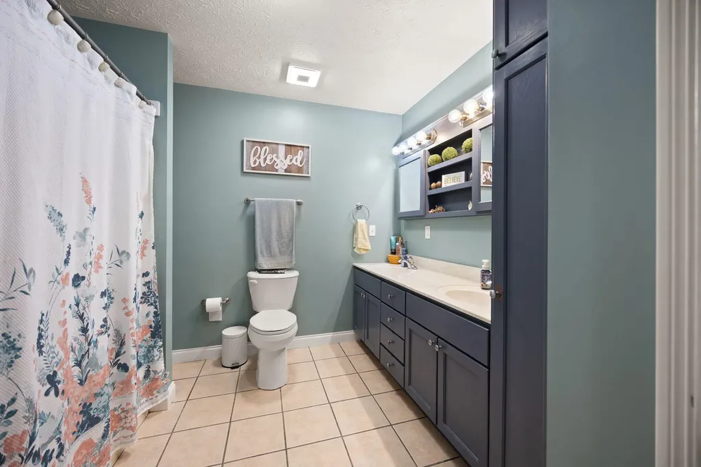 9983 N Ky-1247 Highway Eubank KY 42567