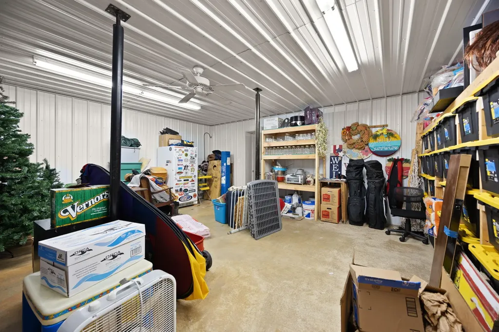 9983 N Ky-1247 Highway Eubank KY 42567