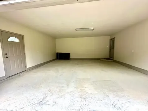 412 Page School Road Pineville KY 40977