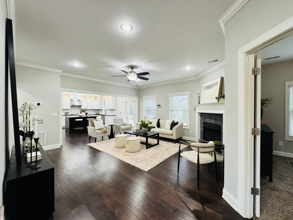 3880 Leighton Lane Lexington KY 40515