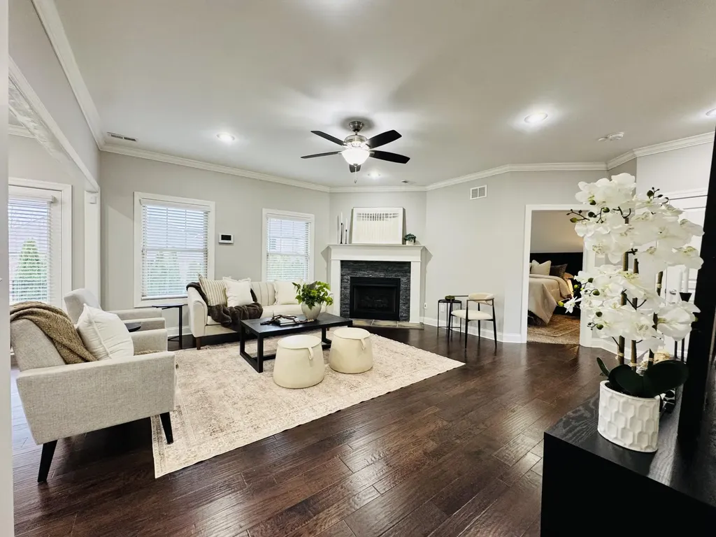3880 Leighton Lane Lexington KY 40515