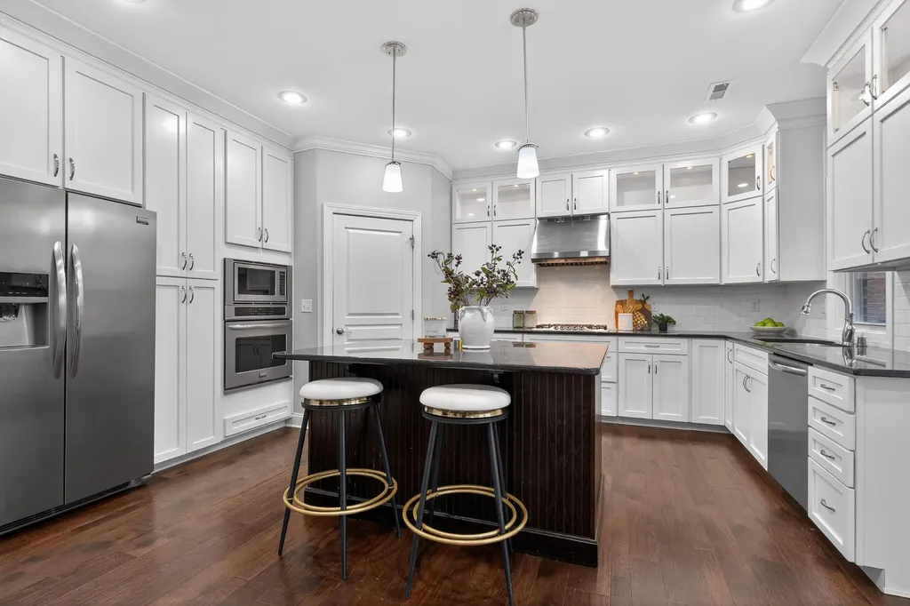 3880 Leighton Lane Lexington KY 40515