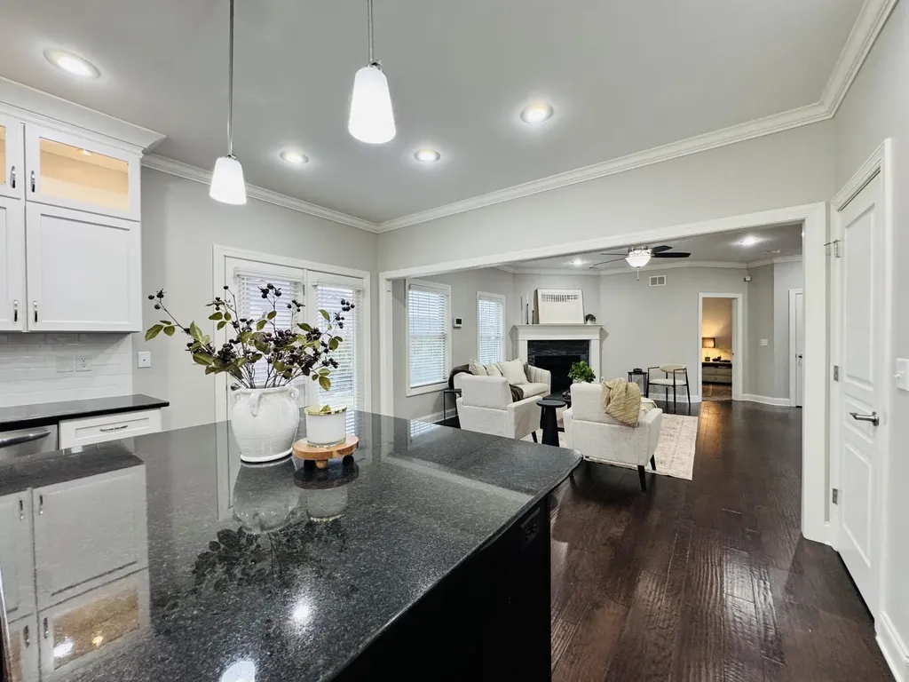 3880 Leighton Lane Lexington KY 40515