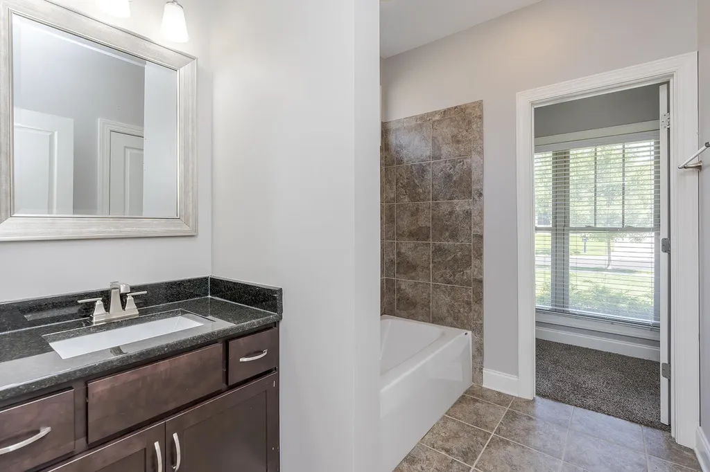 3880 Leighton Lane Lexington KY 40515