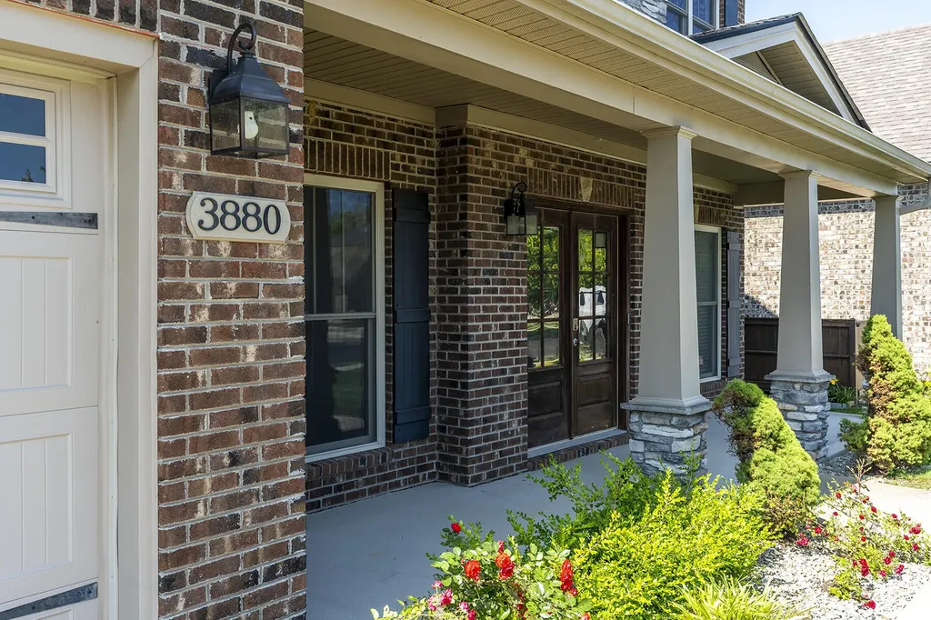 3880 Leighton Lane Lexington KY 40515