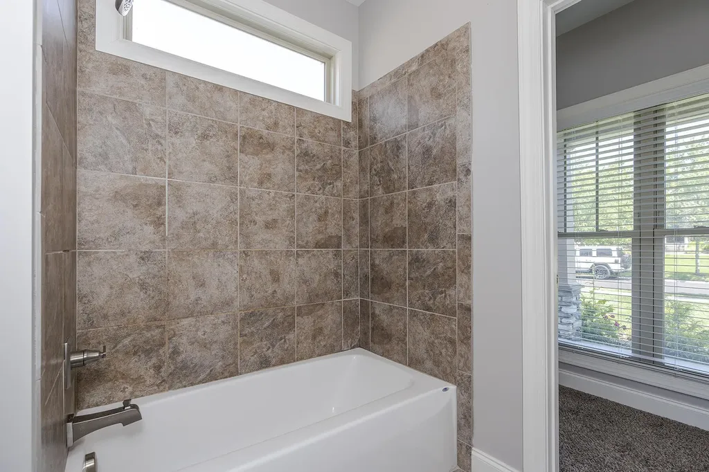 3880 Leighton Lane Lexington KY 40515