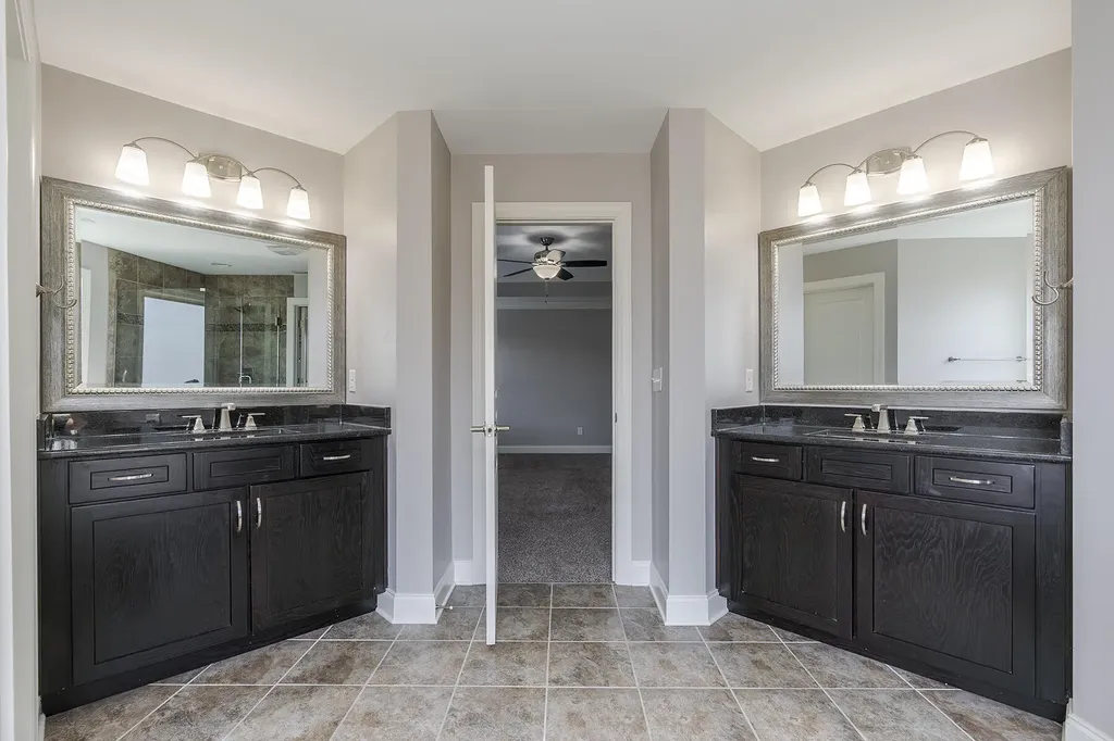 3880 Leighton Lane Lexington KY 40515