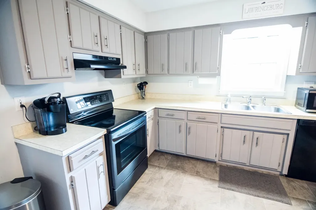 2138 Waddy Road Lawrenceburg KY 40342