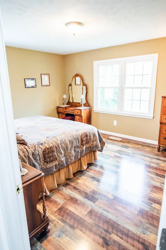 2138 Waddy Road Lawrenceburg KY 40342