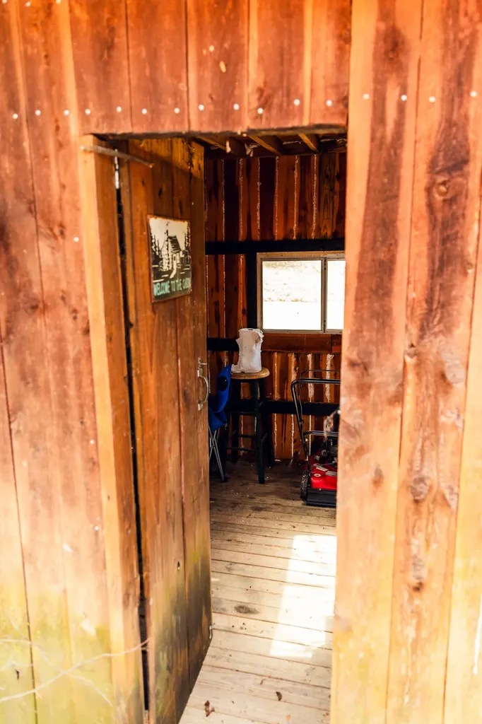 2138 Waddy Road Lawrenceburg KY 40342