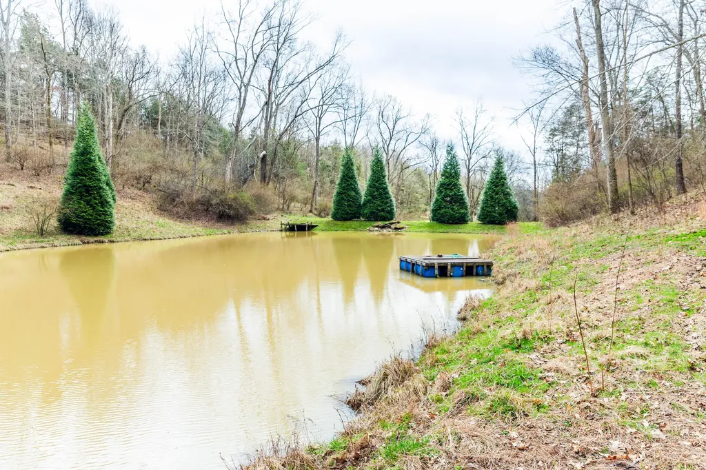 2138 Waddy Road Lawrenceburg KY 40342