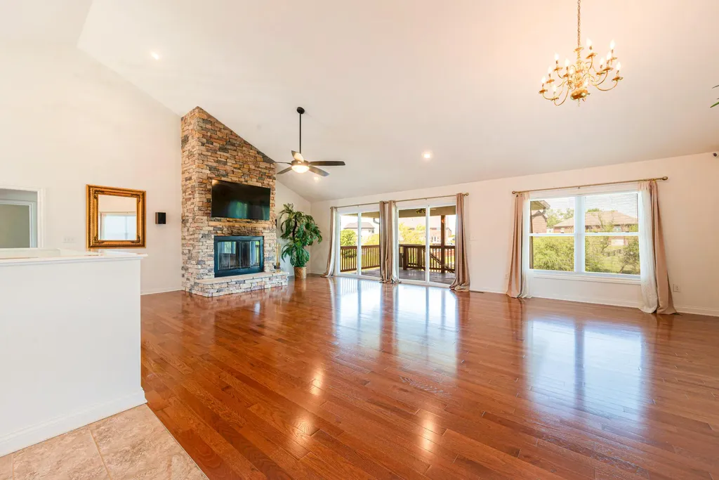 300 Squires Way Nicholasville KY 40356