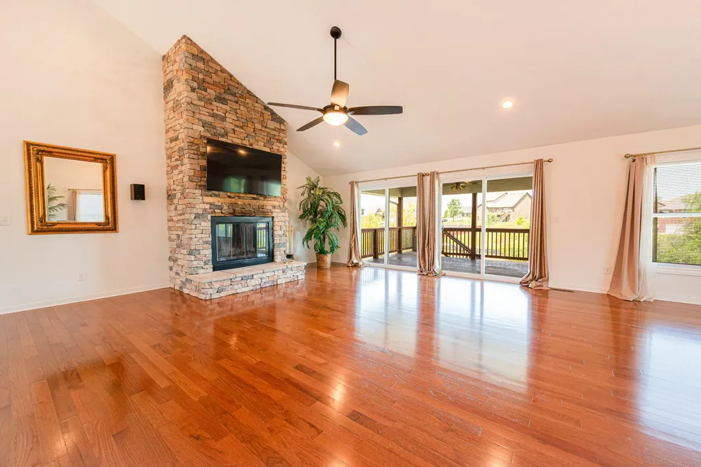 300 Squires Way Nicholasville KY 40356