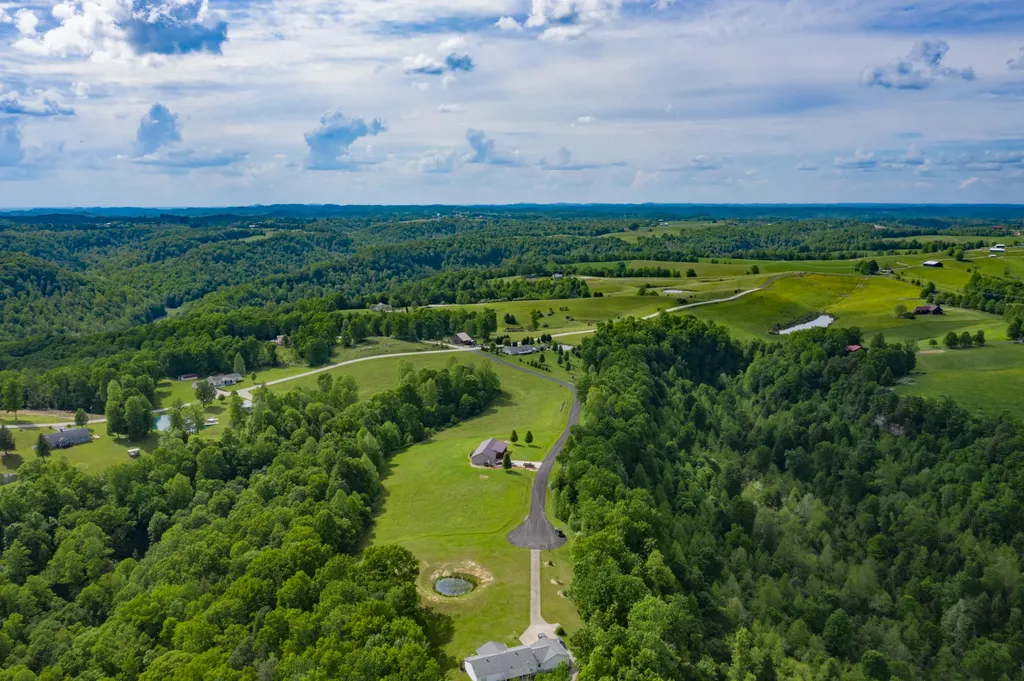 200 Cr-1636 Morehead KY 40351