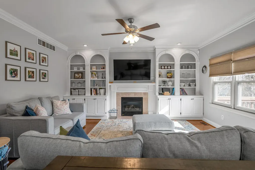4348 Brookridge Drive Lexington KY 40515