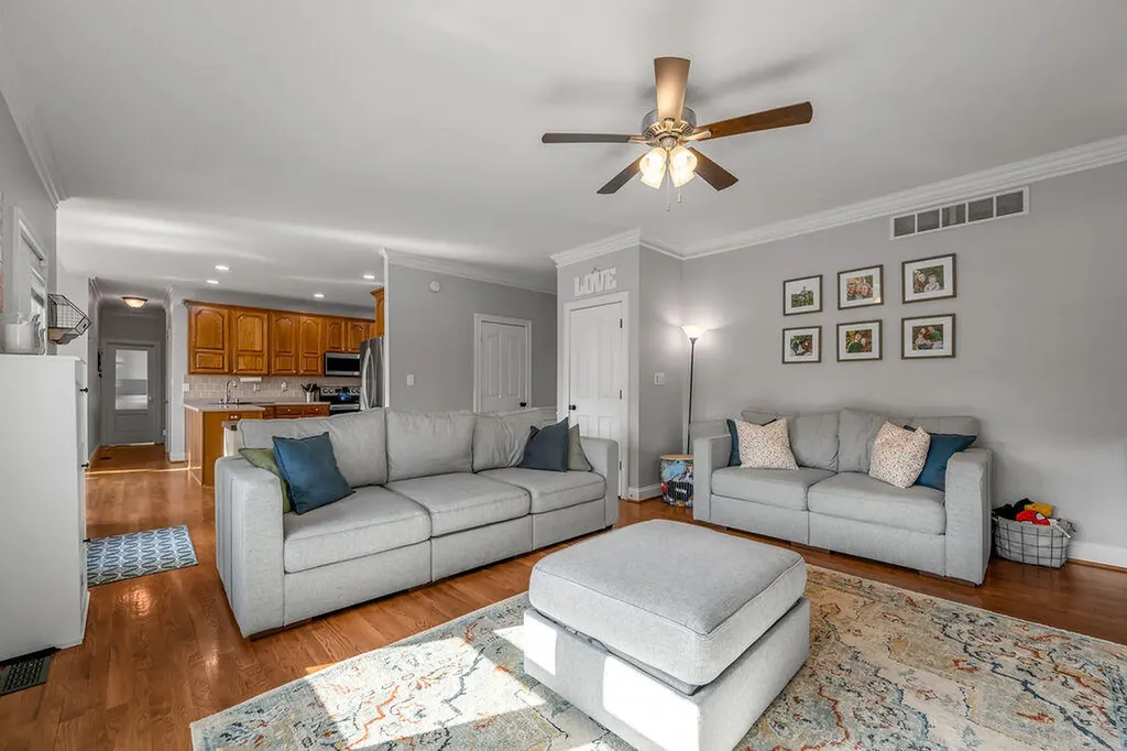 4348 Brookridge Drive Lexington KY 40515