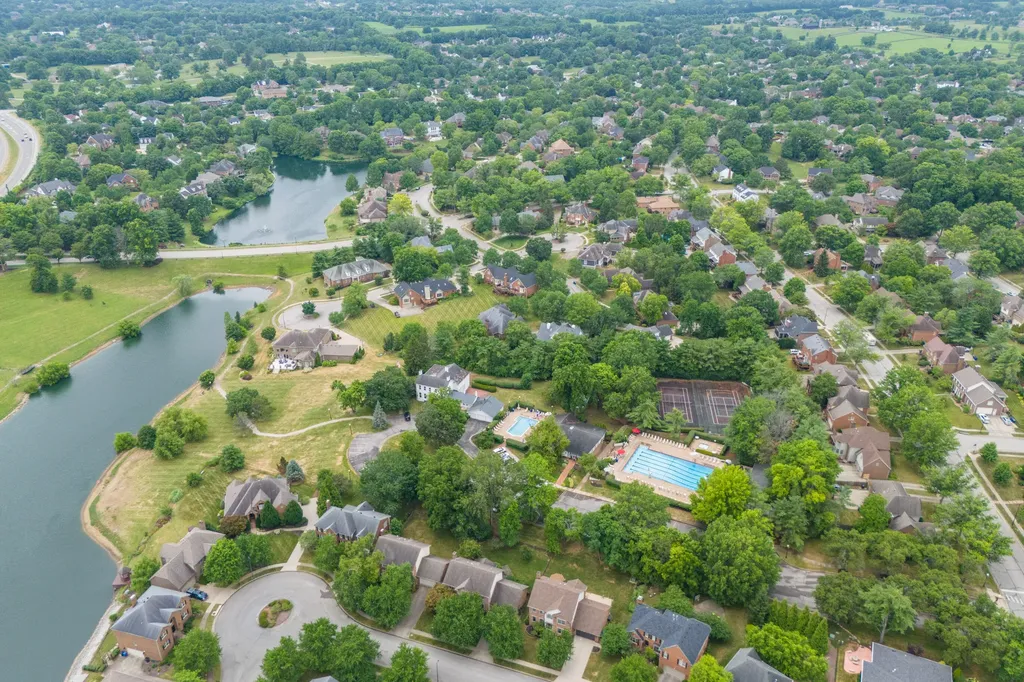 2708 Ashbrooke Drive Lexington KY 40513