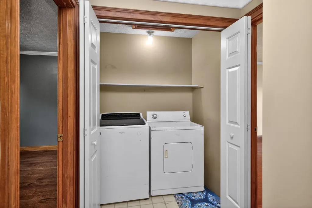 2708 Ashbrooke Drive Lexington KY 40513