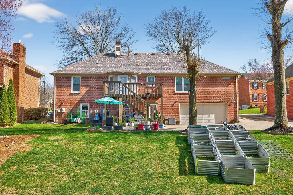 2708 Ashbrooke Drive Lexington KY 40513
