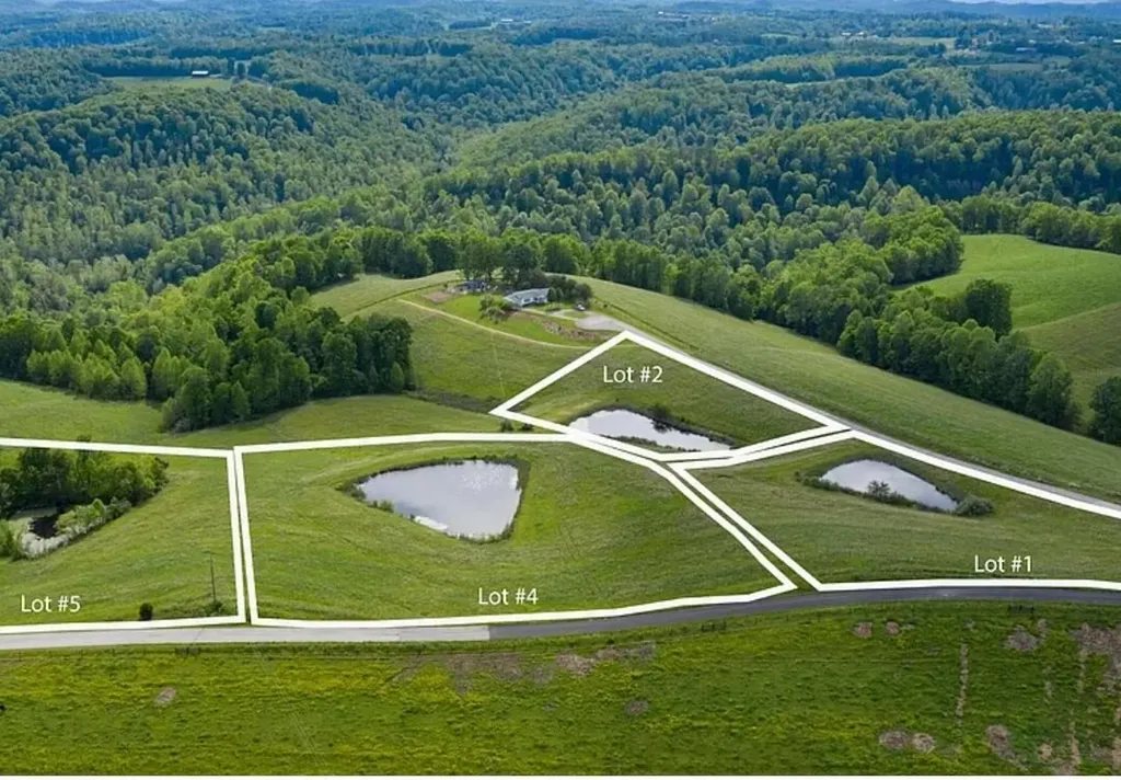 135 Hemlock Drive Morehead KY 40351