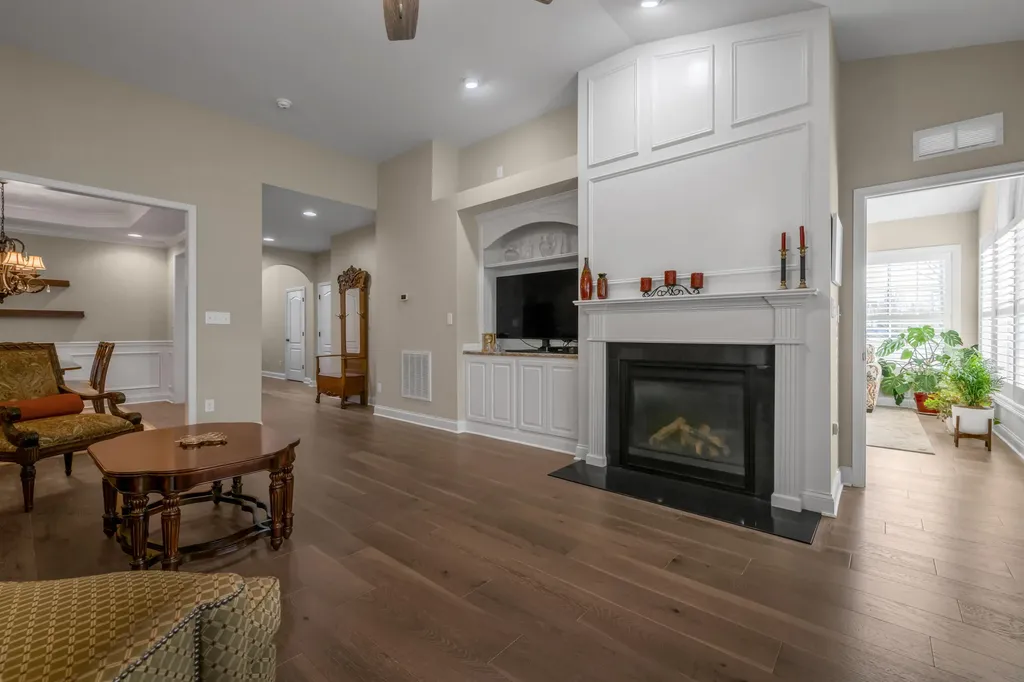 528 Lorenzo Place Lexington KY 40509