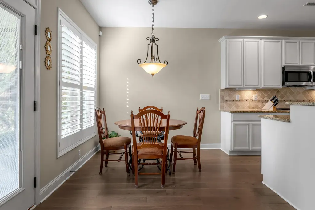 528 Lorenzo Place Lexington KY 40509