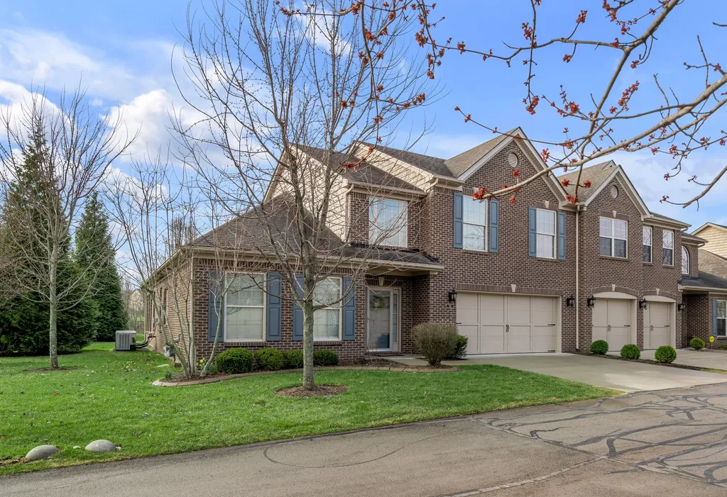 528 Lorenzo Place Lexington KY 40509