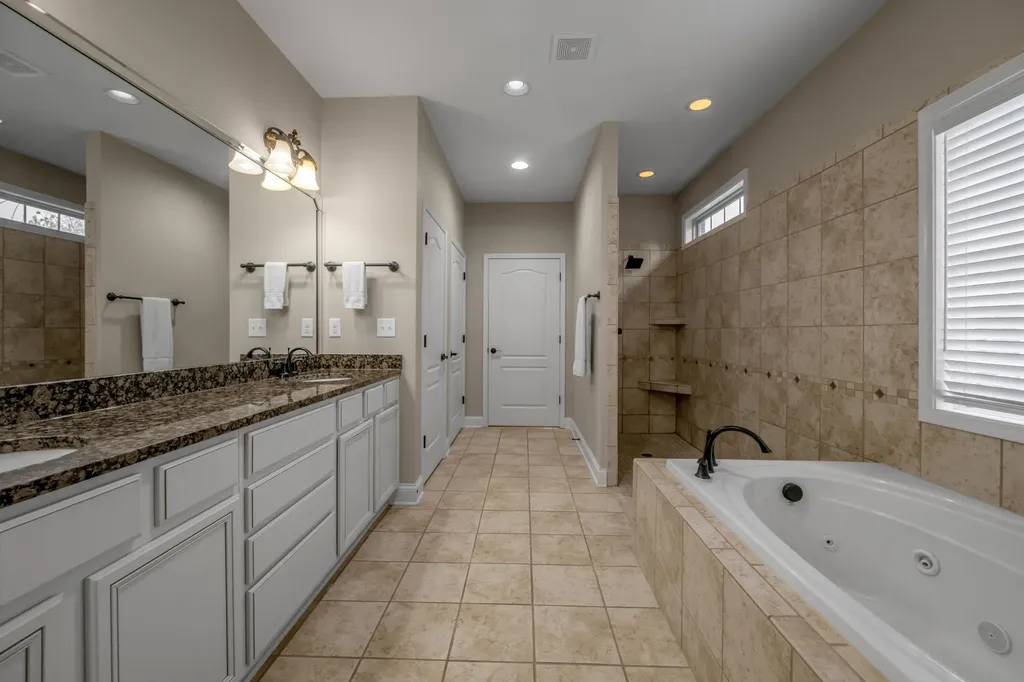 528 Lorenzo Place Lexington KY 40509