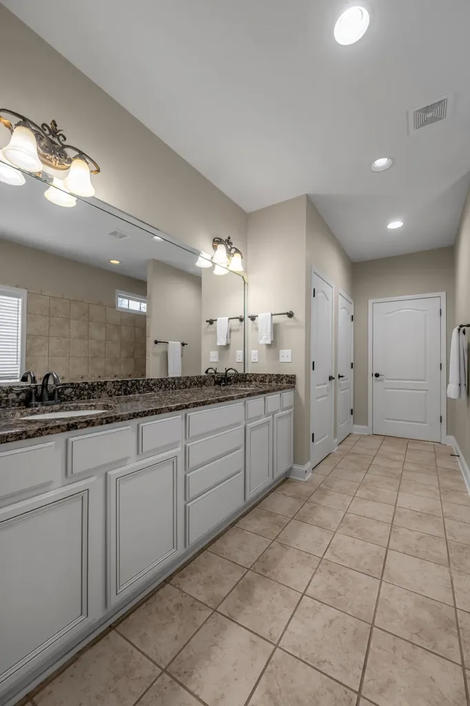 528 Lorenzo Place Lexington KY 40509