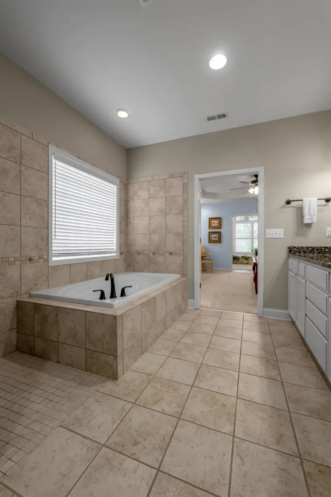 528 Lorenzo Place Lexington KY 40509