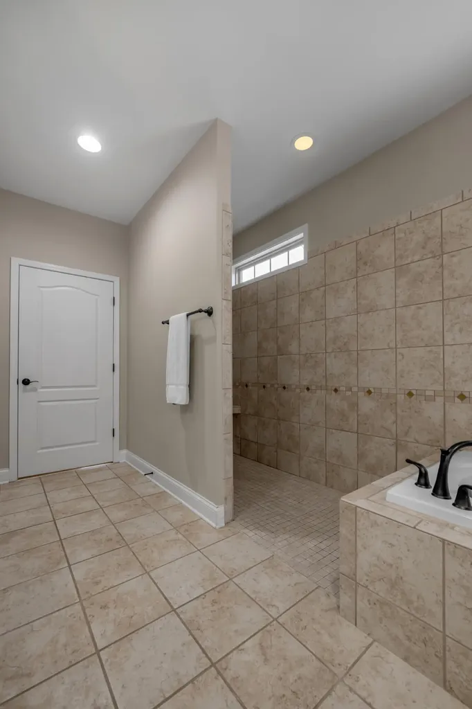528 Lorenzo Place Lexington KY 40509