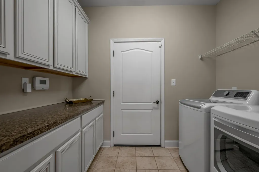 528 Lorenzo Place Lexington KY 40509