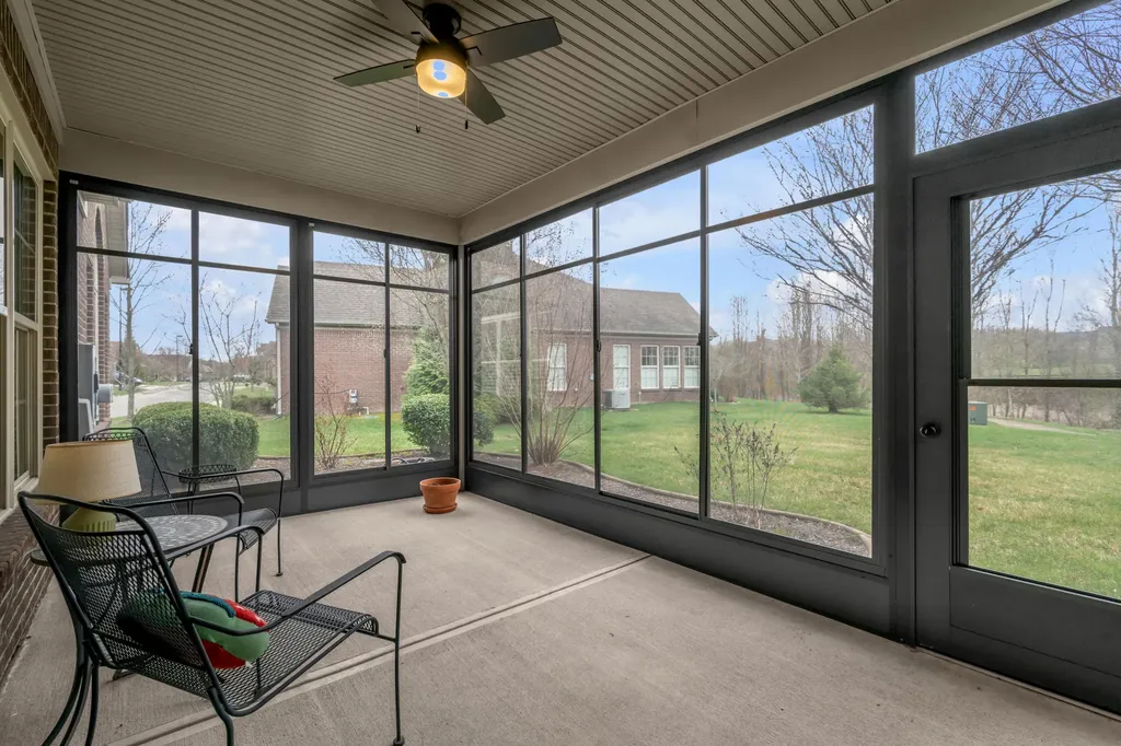 528 Lorenzo Place Lexington KY 40509