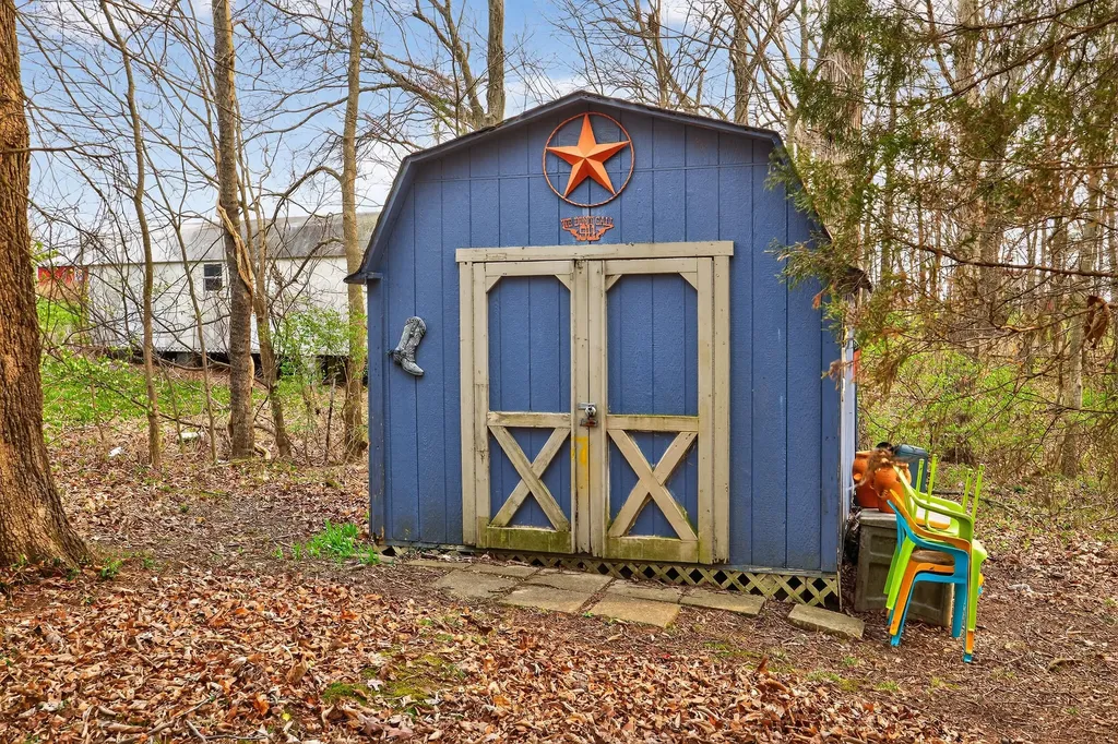 3969 Fall Lick Road Lancaster KY 40444