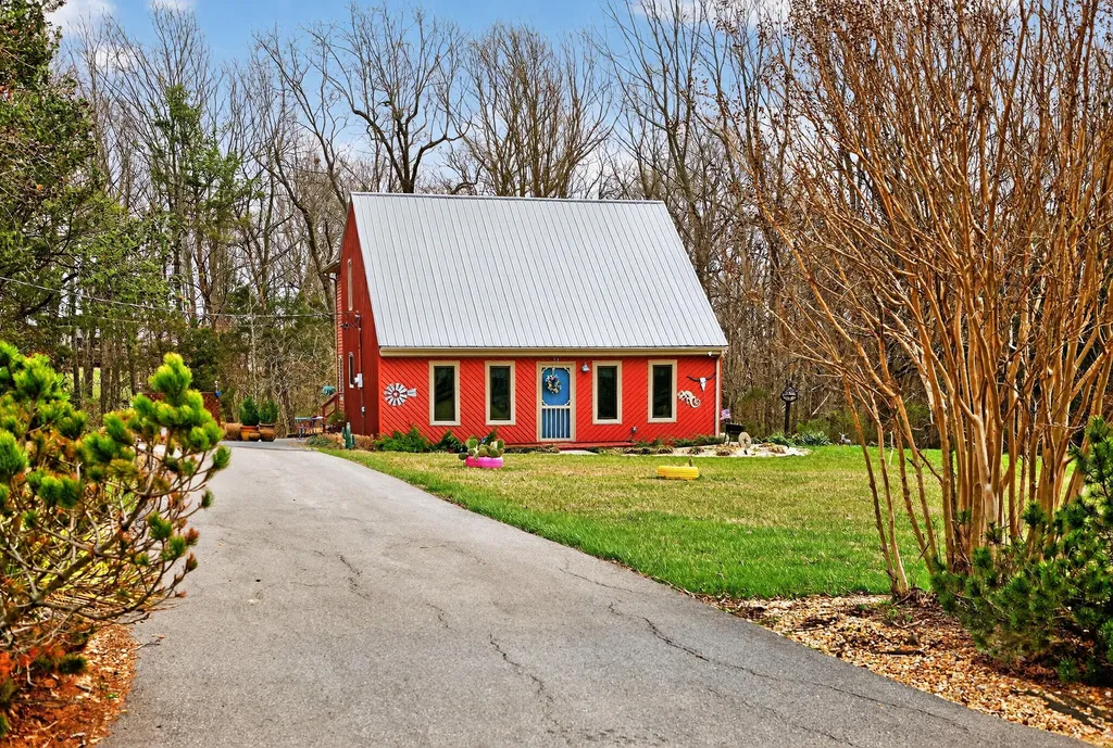 3969 Fall Lick Road Lancaster KY 40444