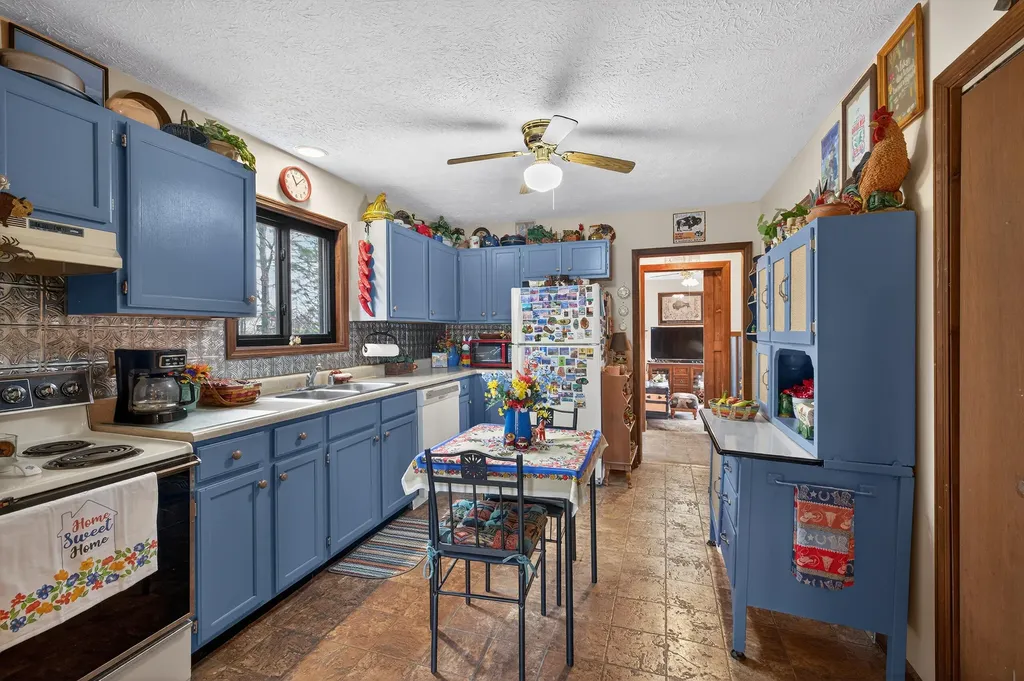 3969 Fall Lick Road Lancaster KY 40444