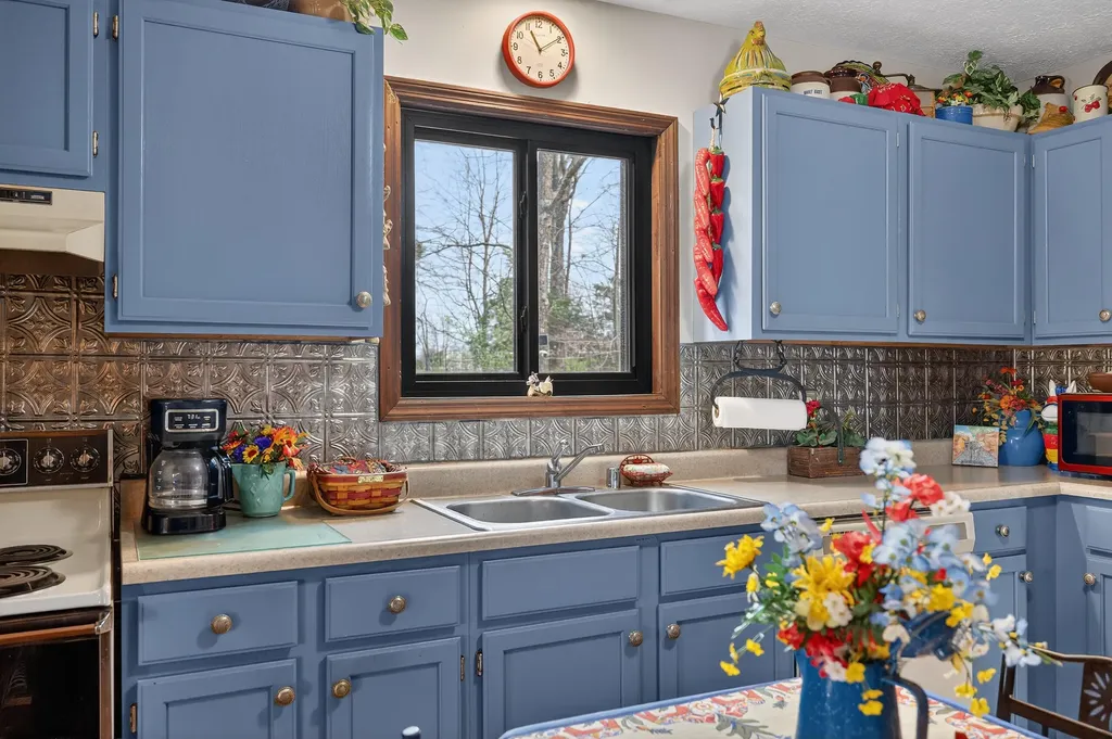 3969 Fall Lick Road Lancaster KY 40444