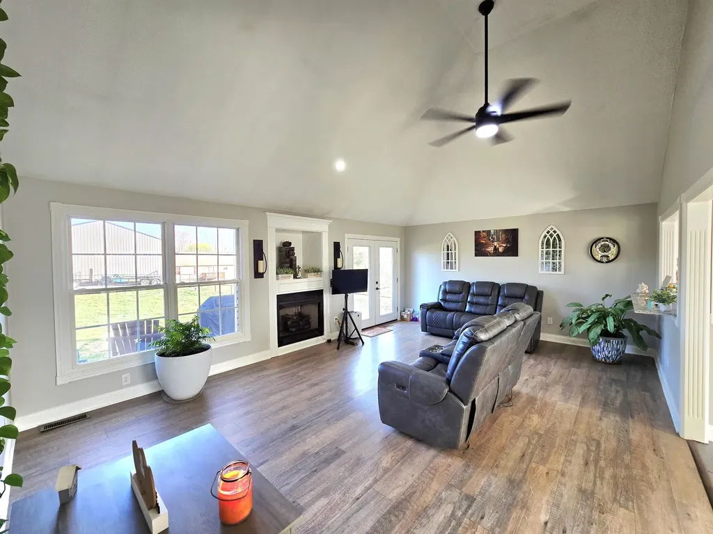 158 Wind Song Drive Somerset KY 42503